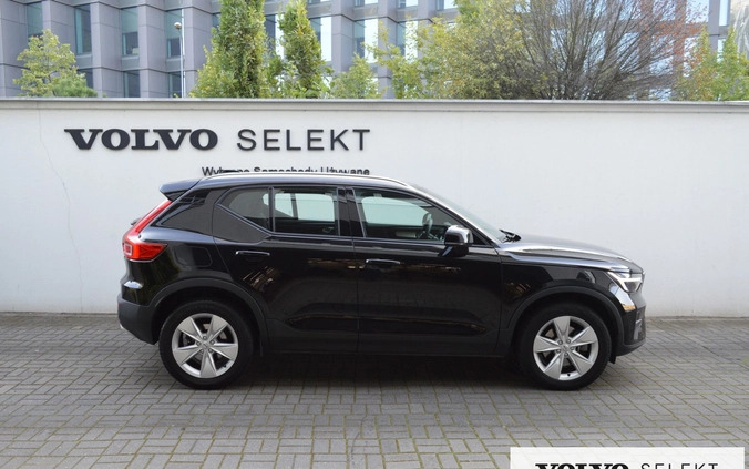 Volvo XC 40 cena 156600 przebieg: 20841, rok produkcji 2022 z Poznań małe 352